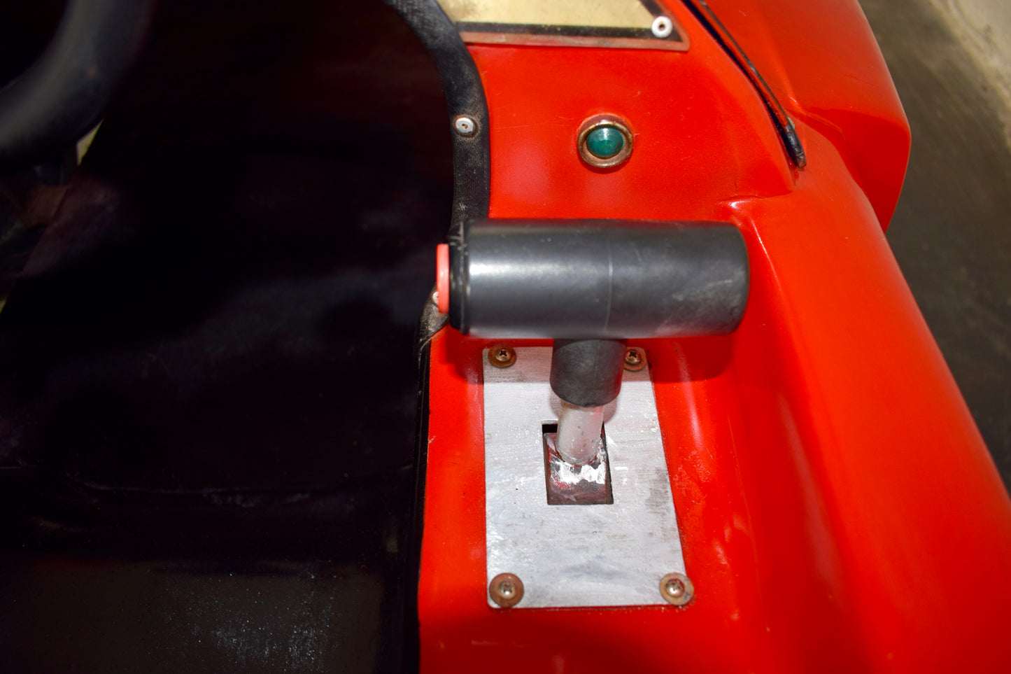 Ferrari F40-Style Coin-Operated Ride