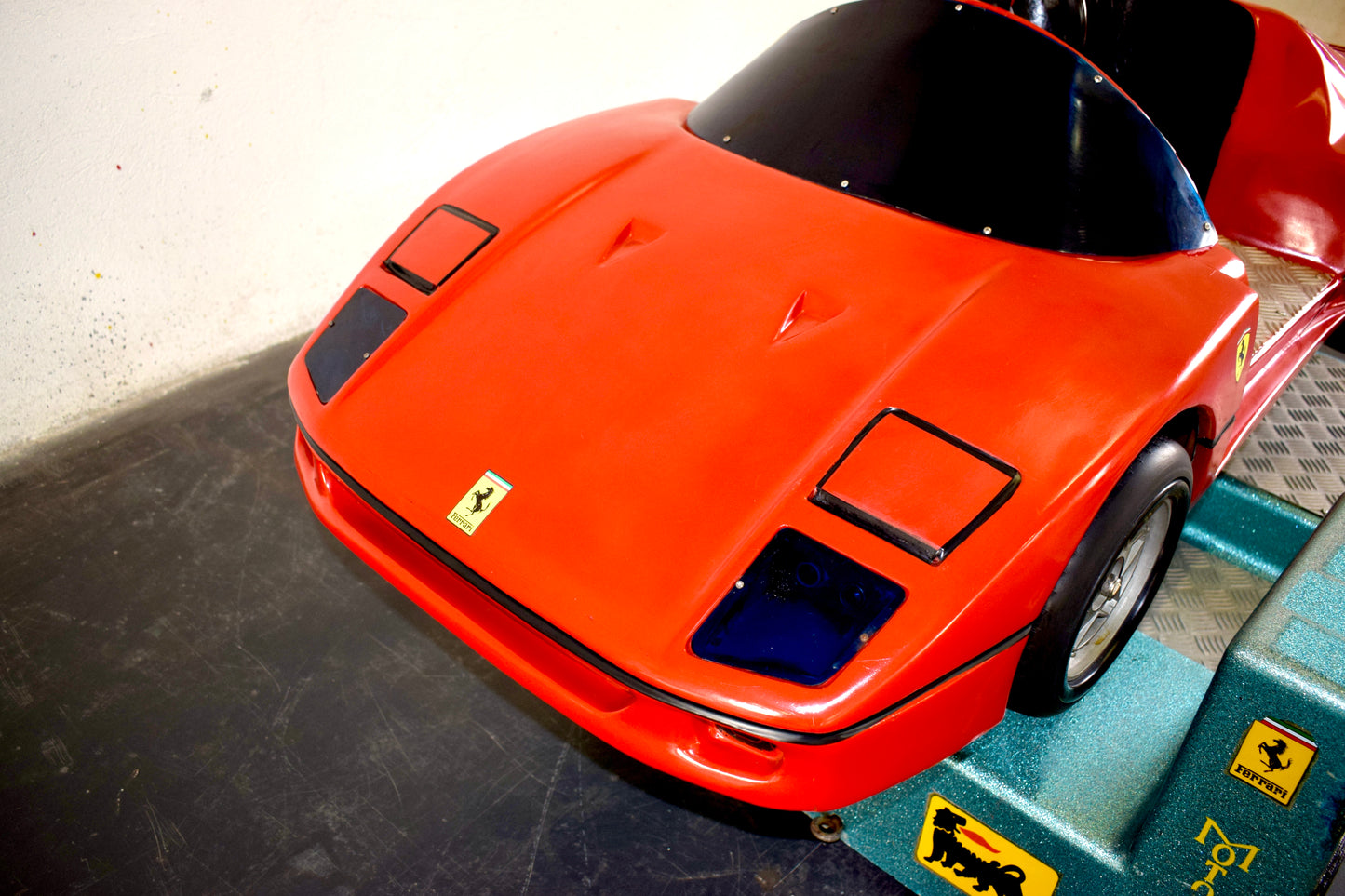Ferrari F40-Style Coin-Operated Ride