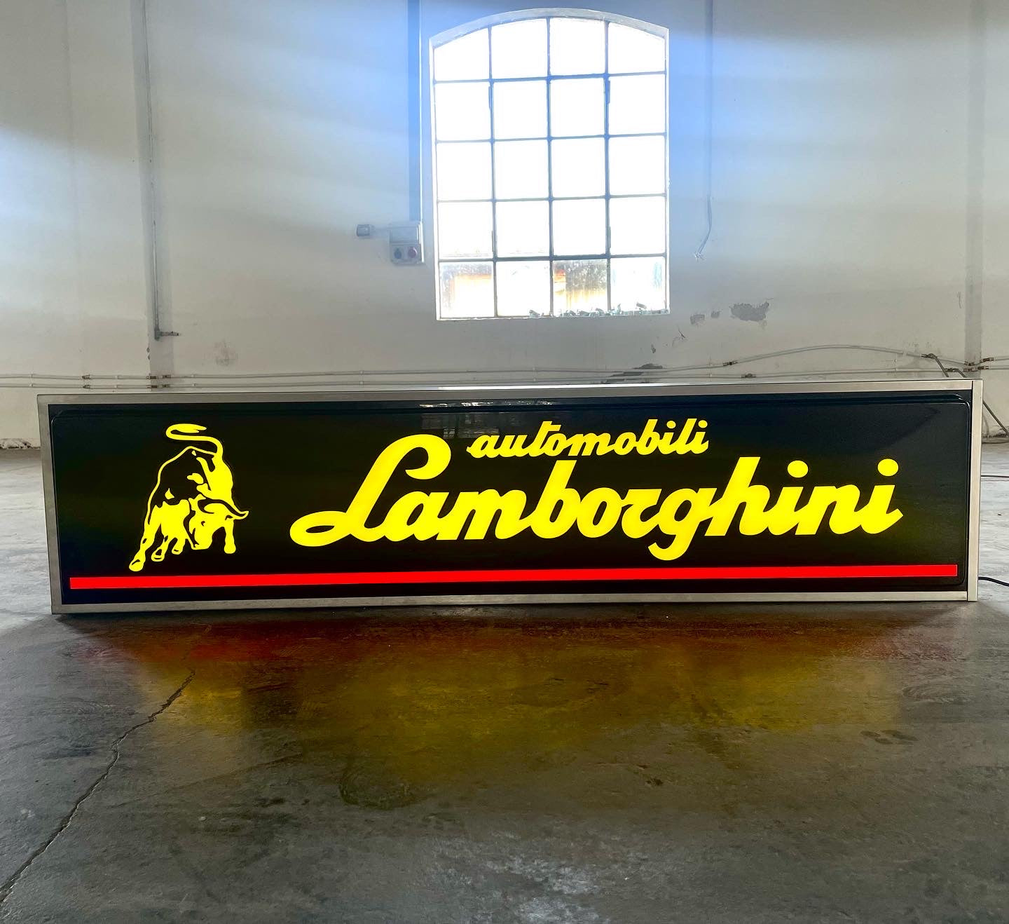 Insegna luminosa Lamborghini