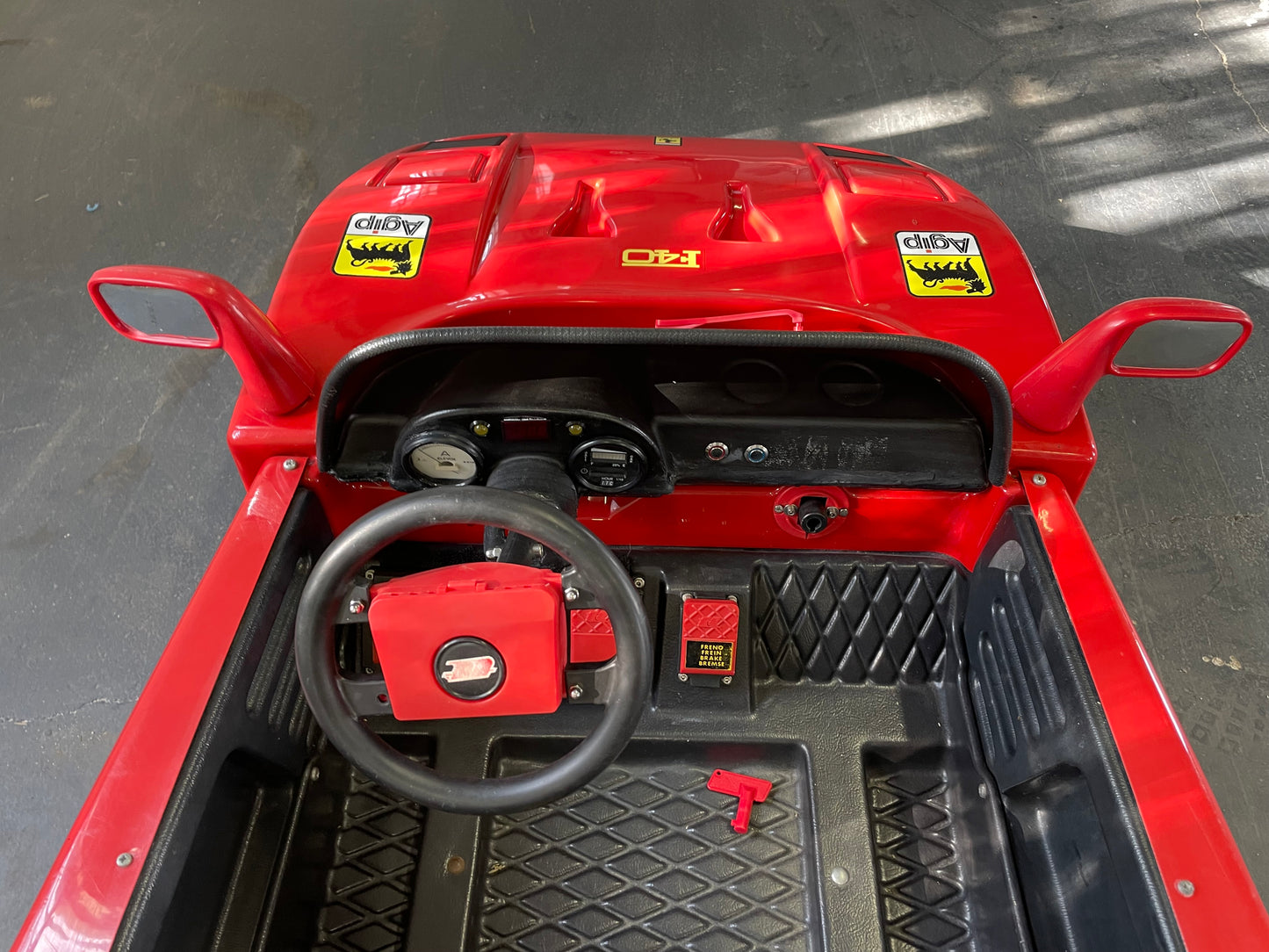 TT Toys Toys Ferrari F40-Style Electric Go-Kart