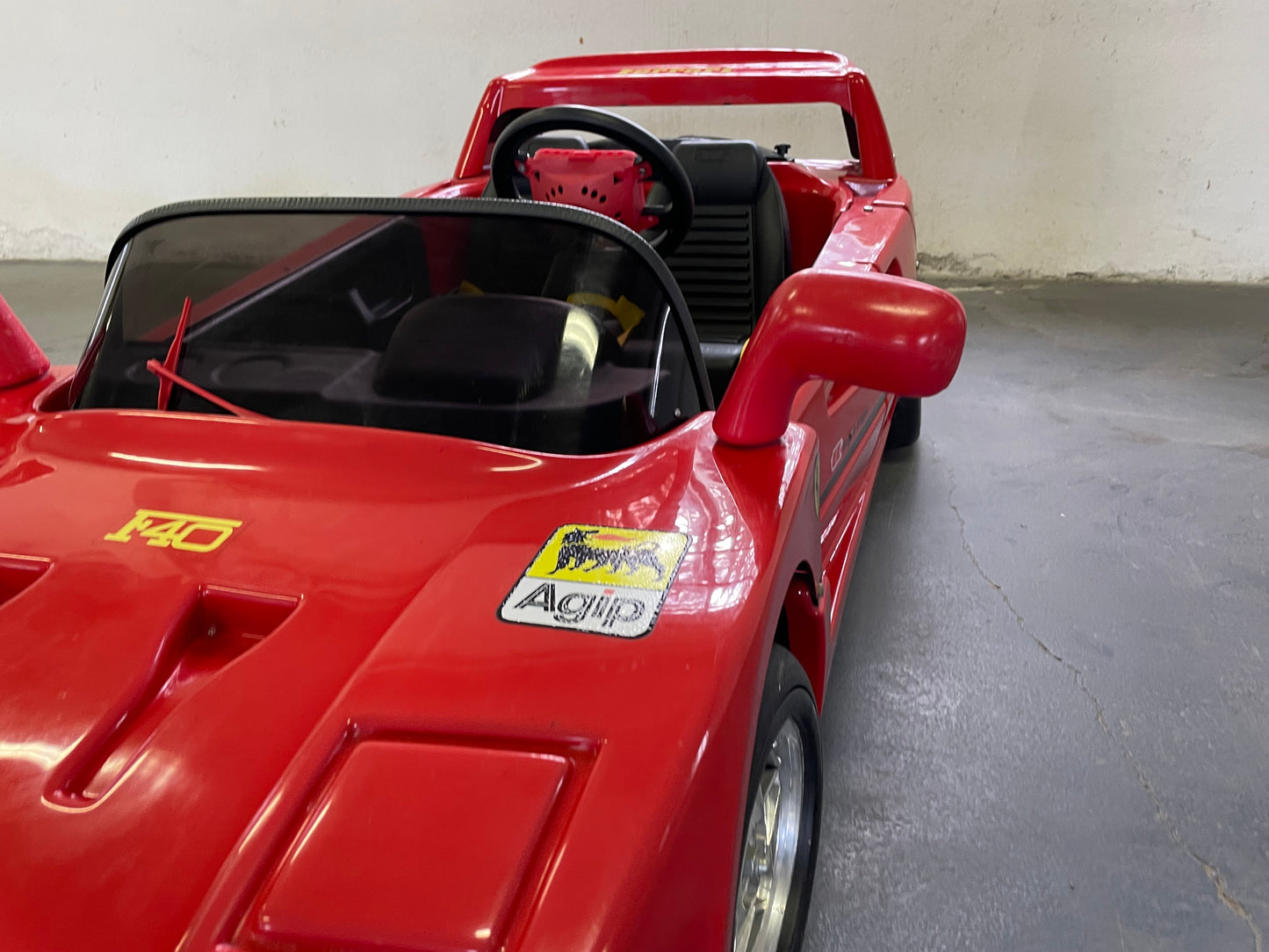 TT Toys Toys Ferrari F40-Style Electric Go-Kart