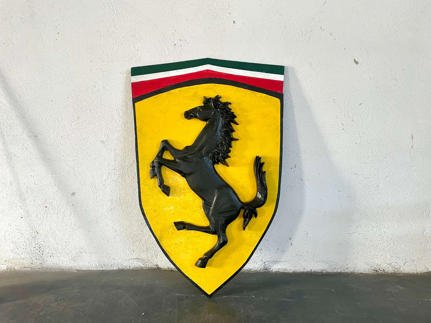 Scudo Ferrari 1990