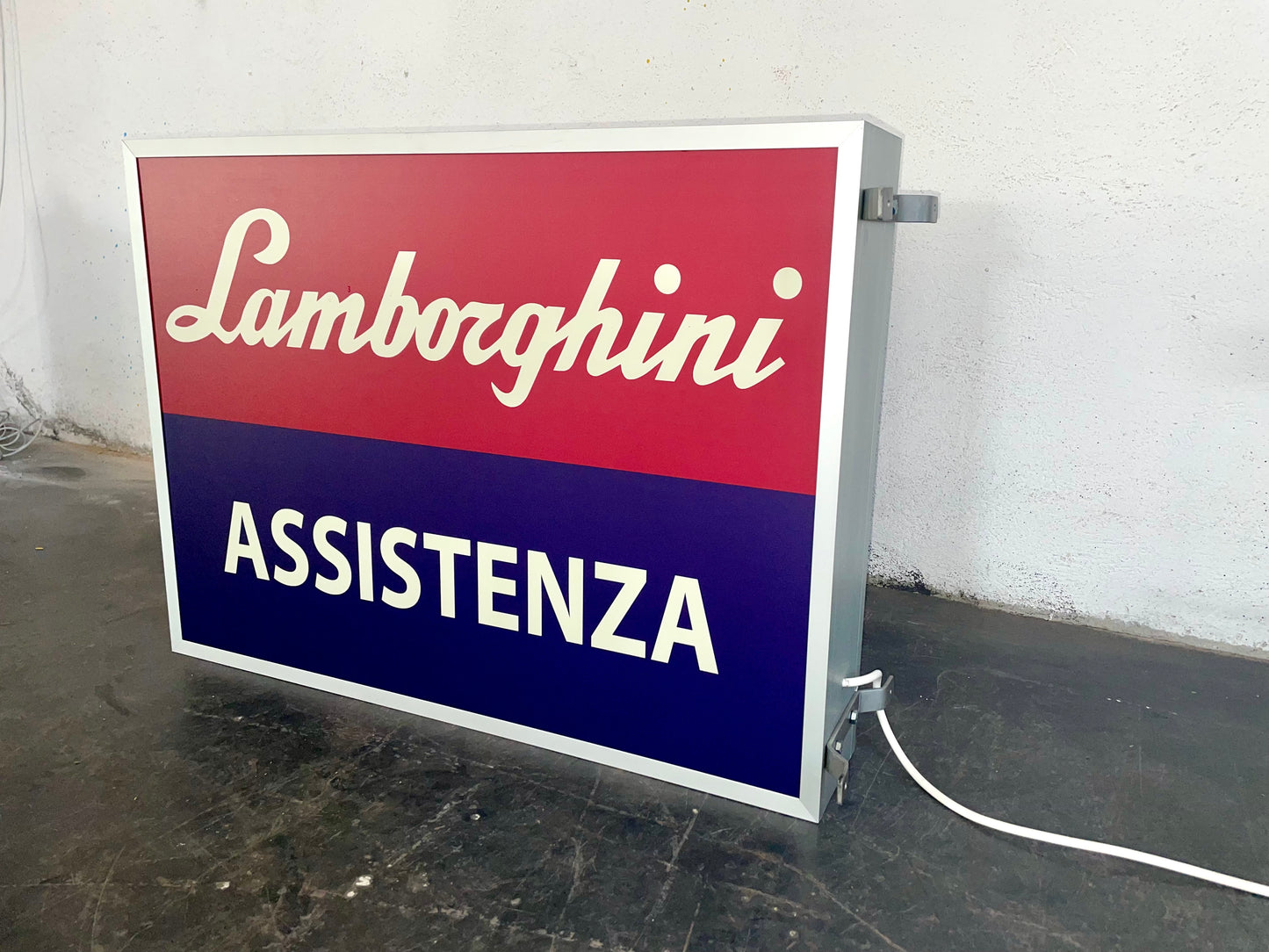 Insegna luminosa Lamborghini Assistenza
