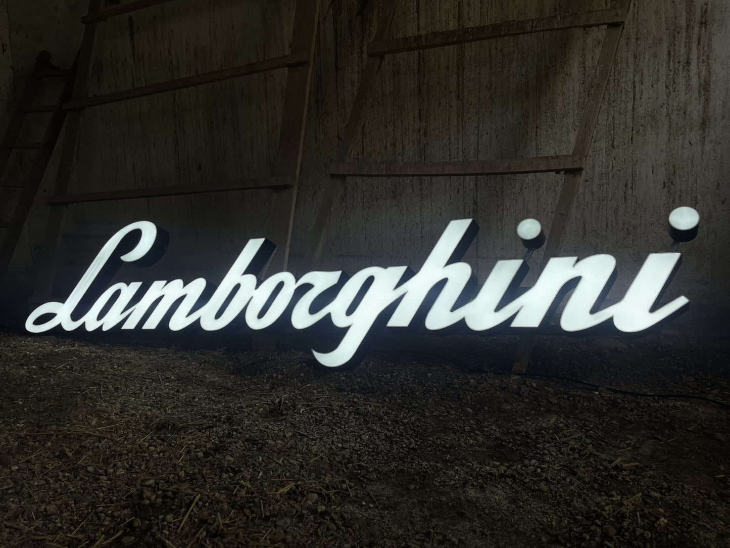Insegna luminosa Lamborghini