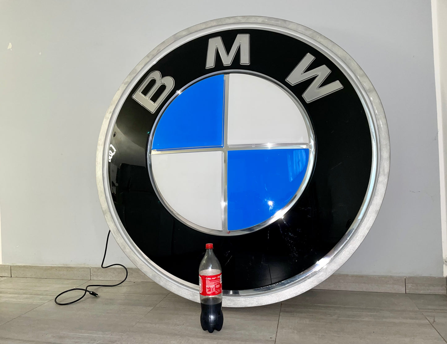 Insegna luminosa BMW 1980