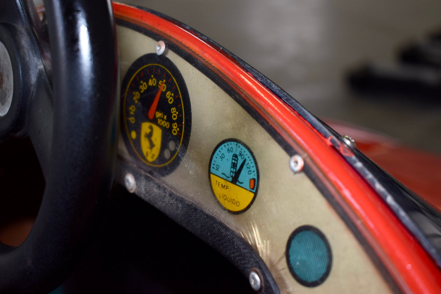 Ferrari F40-Style Coin-Operated Ride