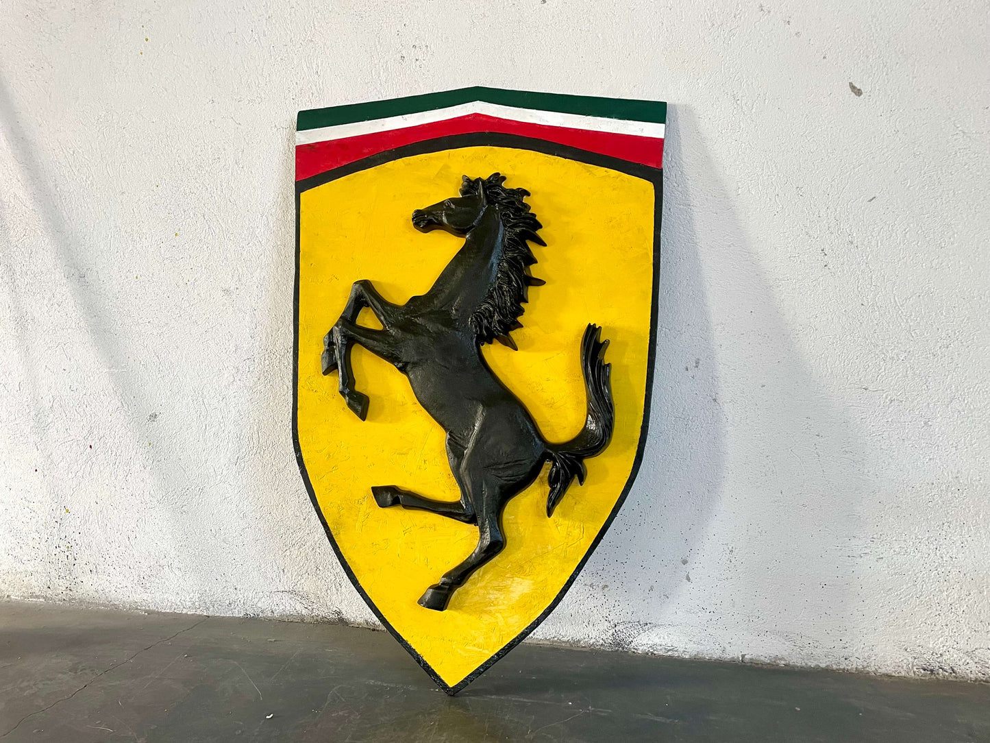 Scudo Ferrari 1990