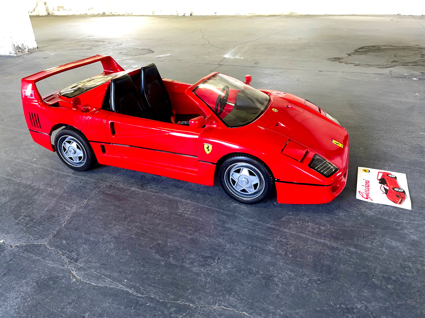 Giordani Ferrari F40-Style Electric Go-Kart